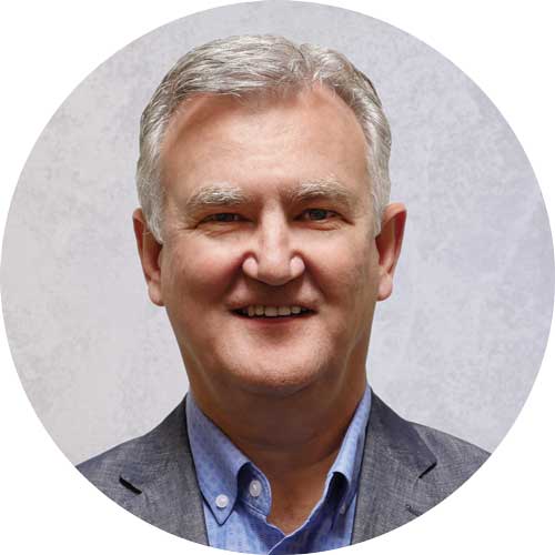 tom-mcdonald-circle-head